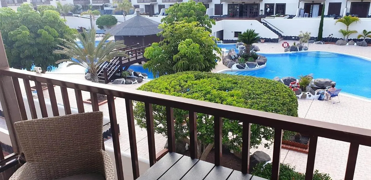 דירות קוסטה דל סילנסיו 50 Meters From The Ocean 0*,